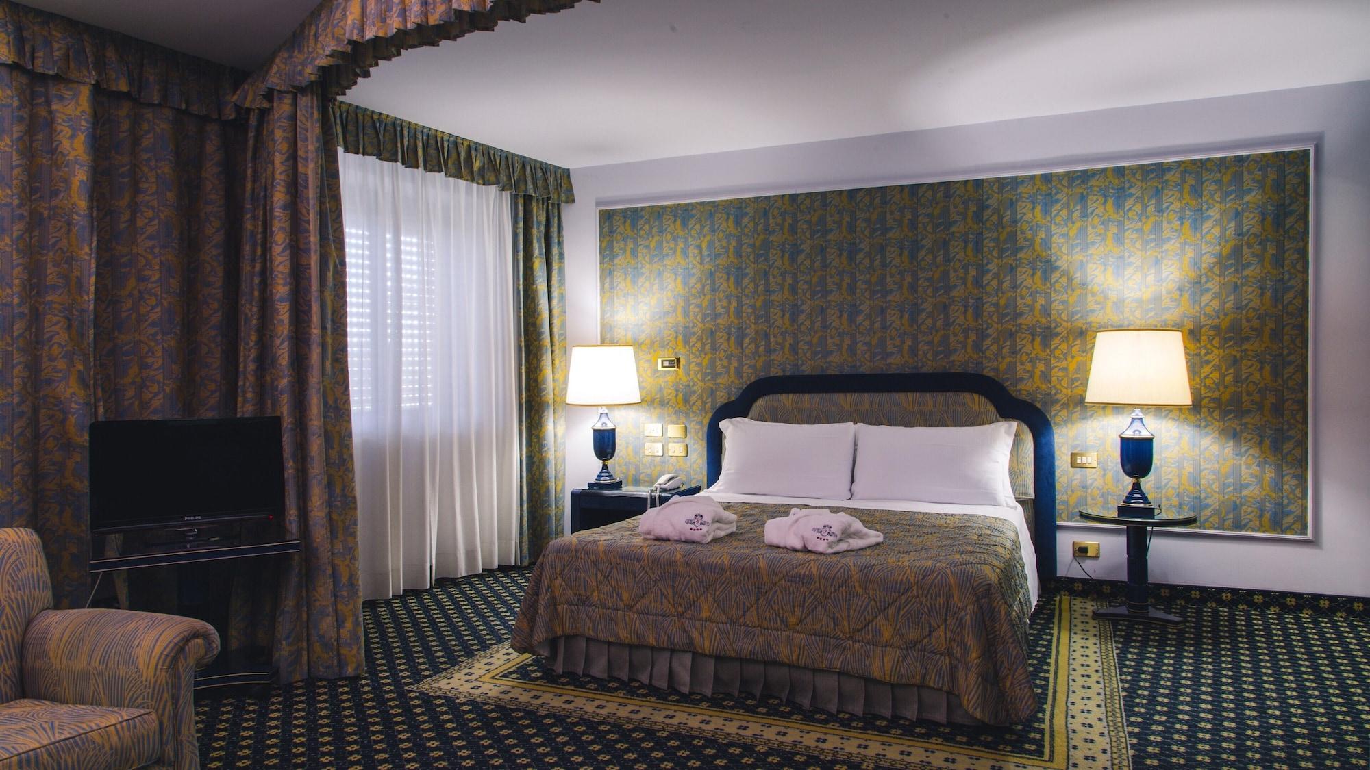 Hotel Grand Excelsior