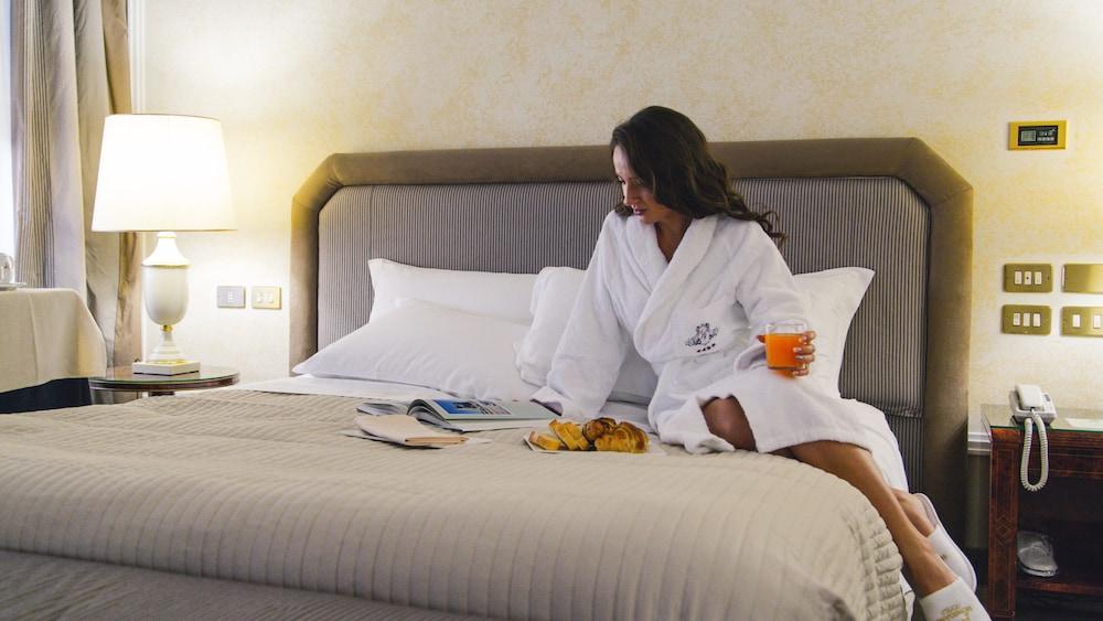 Hotel Grand Excelsior
